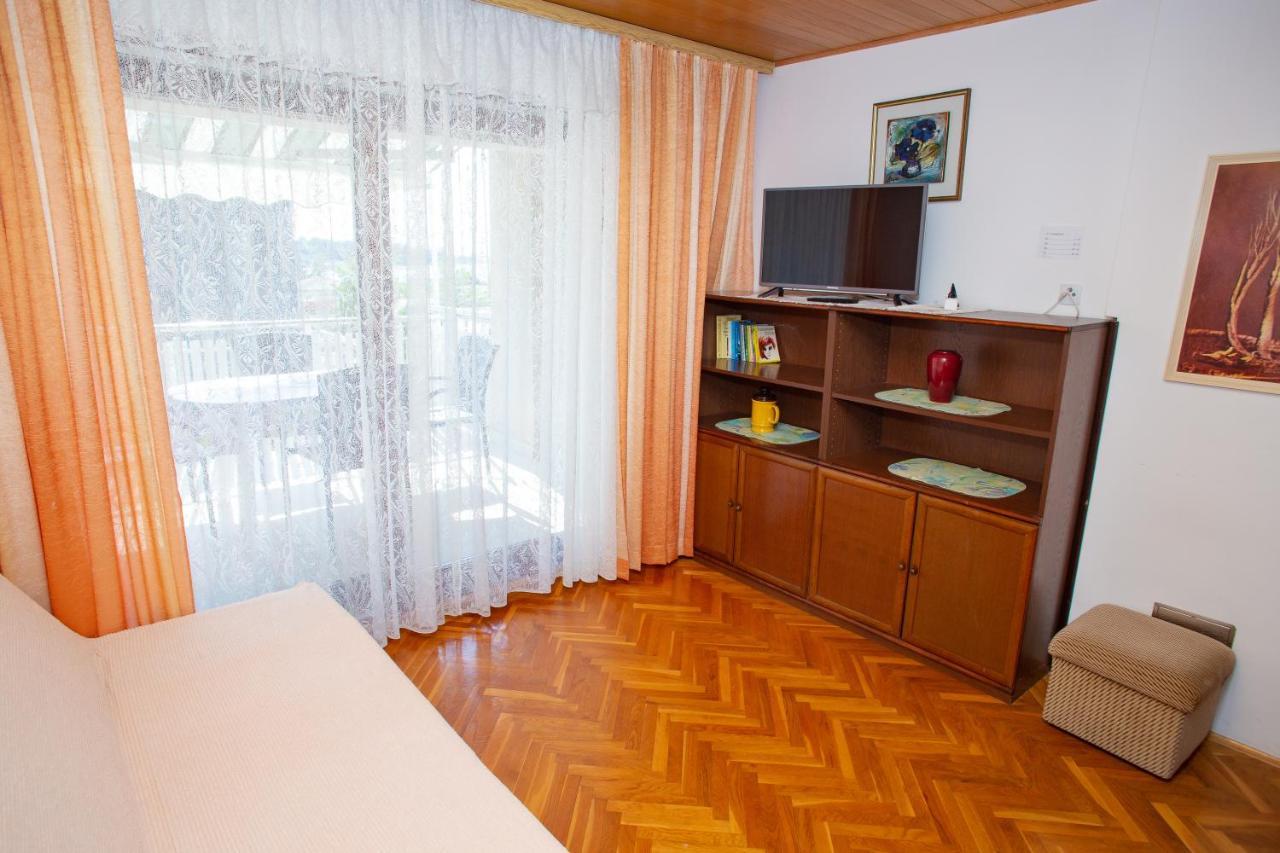 Apartments & Rooms Peranic Novalja Εξωτερικό φωτογραφία