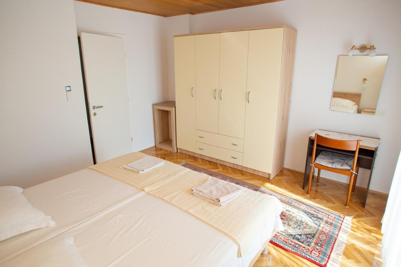 Apartments & Rooms Peranic Novalja Εξωτερικό φωτογραφία