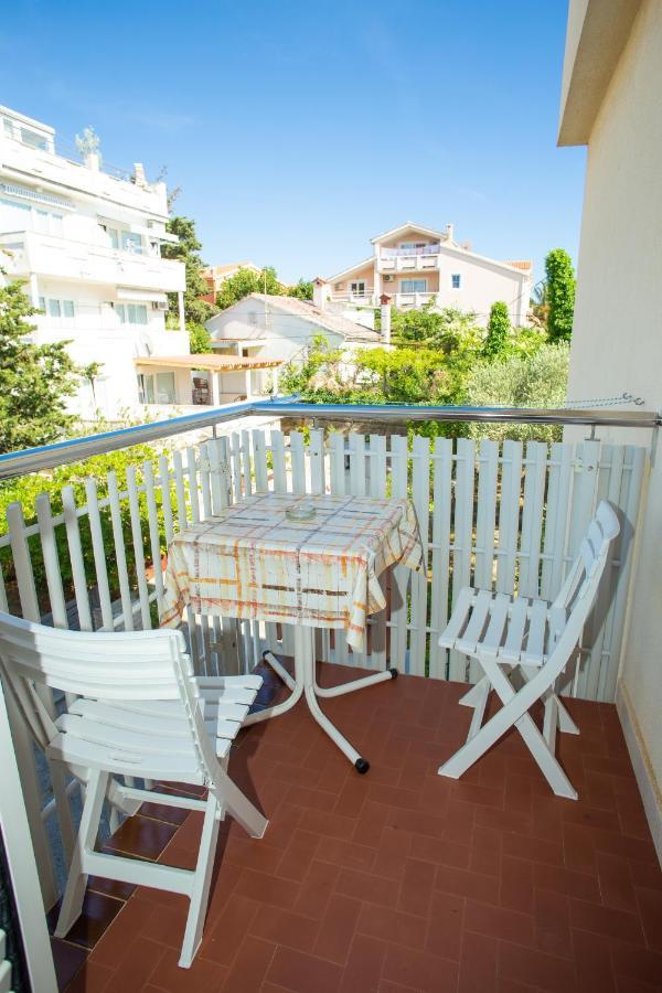 Apartments & Rooms Peranic Novalja Εξωτερικό φωτογραφία