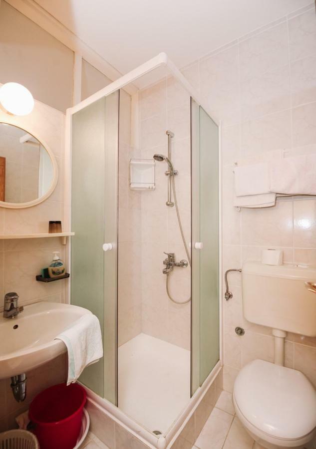 Apartments & Rooms Peranic Novalja Εξωτερικό φωτογραφία