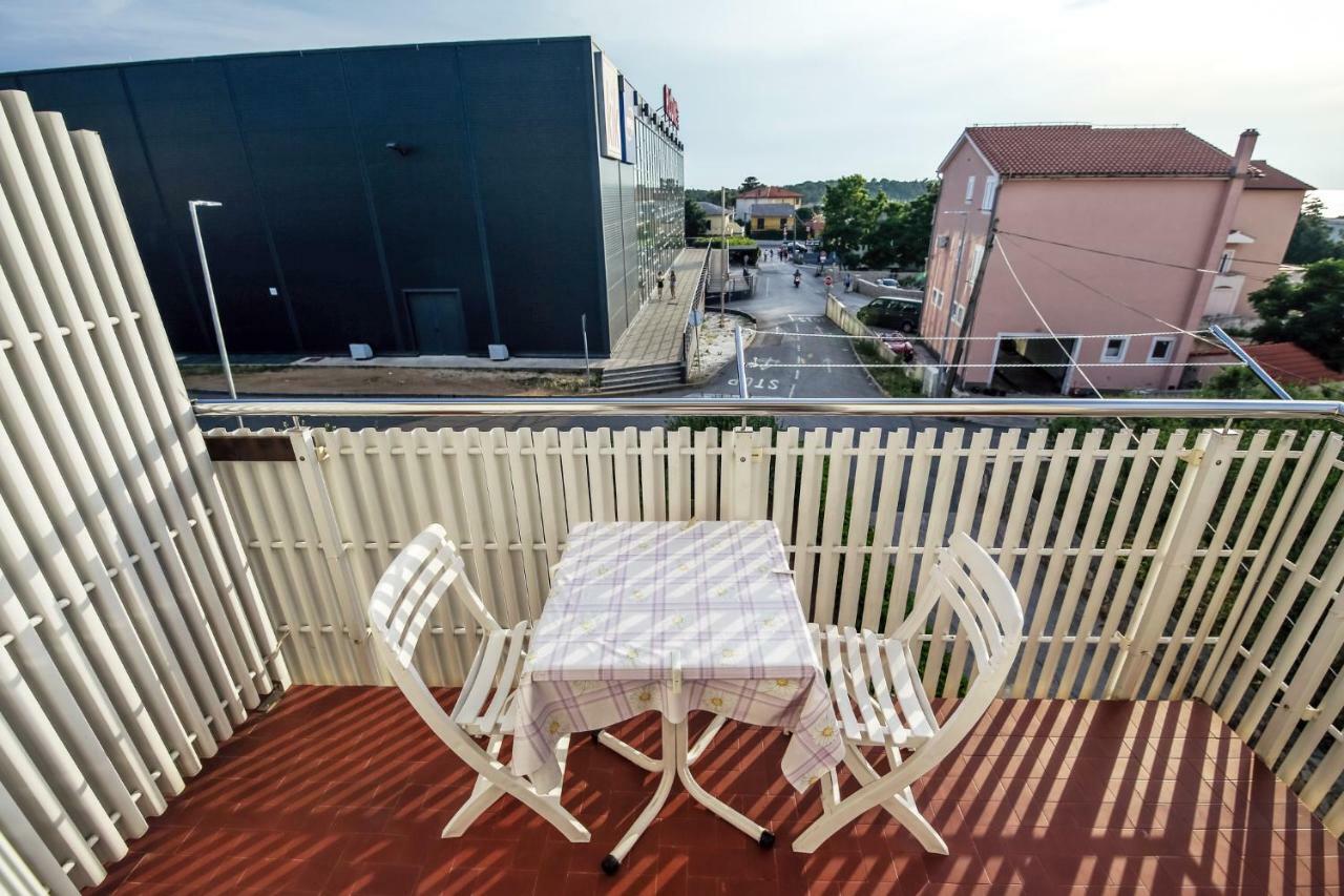Apartments & Rooms Peranic Novalja Εξωτερικό φωτογραφία