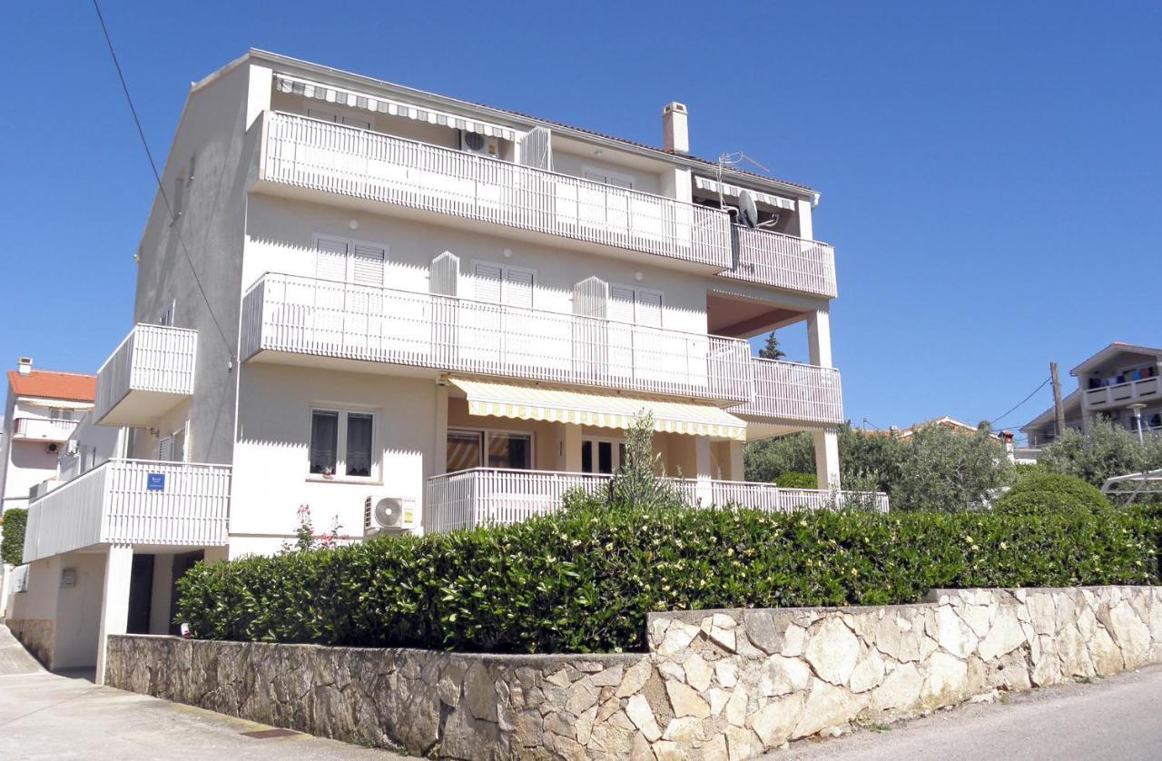 Apartments & Rooms Peranic Novalja Εξωτερικό φωτογραφία